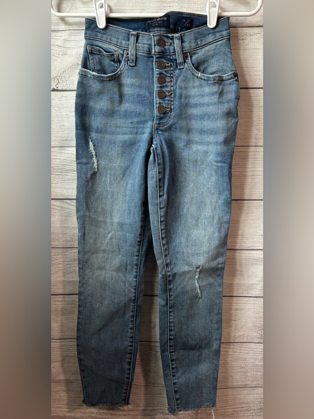 Lucky Brand women’s button fly, skinny, high rise crop Brigette, size 0/25